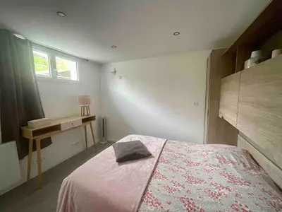 Un ou plusieurs lits dans un hébergement de l'établissement Mon boudoir en bord de mer