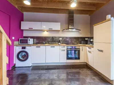 Cuisine ou kitchenette dans l'établissement Gîte Rose en campagne avec SPA et Wi-Fi - FR-1-306-1328