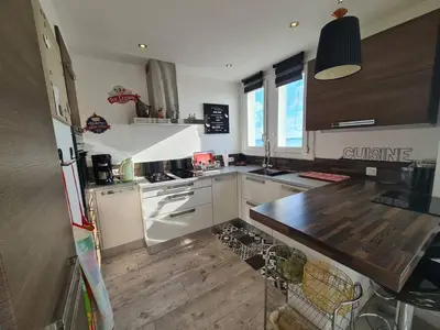 Cuisine ou kitchenette dans l'établissement SJ232-019 - Appart 3 pièces 6 couchages - SAINT JEAN DE MONTS