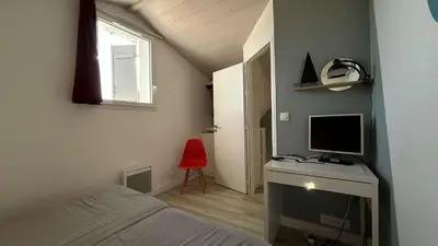 Télévision ou salle de divertissement dans l'établissement GU000-05G Mais 4 pièces - 6 couchages LA GUERINIERE