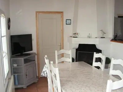 Télévision ou salle de divertissement dans l'établissement NO000-05D Mais 4 pièces - 6 couchages NOIRMOUTIER