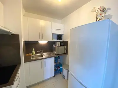 Cuisine ou kitchenette dans l'établissement Jolie T2 au calme à 2 pas du Vieux Port
