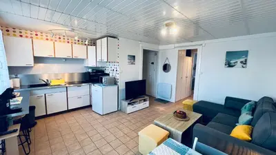 Cuisine ou kitchenette dans l'établissement Appartement de l'Océan, calme et proximité