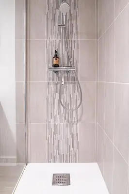 Salle de bains dans l'établissement La Tisserande, pratique et proche du PuyduFou