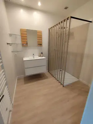 Salle de bains dans l'établissement La petite Amandaise