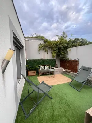 Jardin de l'établissement Mon Hameau de Charme aux portes de Nantes