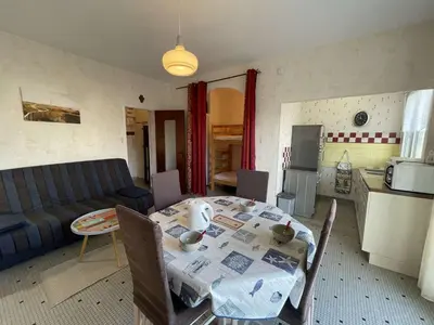 Cuisine ou kitchenette dans l'établissement SJ410-004 - Appart Studio alcôve 4 couchages SAINT JEAN DE MONTS