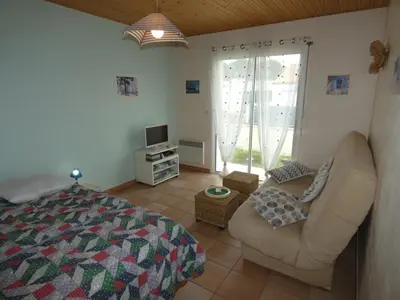 Un ou plusieurs lits dans un hébergement de l'établissement Maison de vacances à Notre-Dame-de-Monts - Terrasse & Jardin - Animaux acceptés - FR-1-540-330
