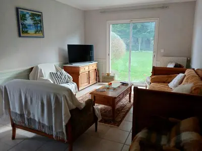 Télévision ou salle de divertissement dans l'établissement The call of the sea 3 bedrooms, sleeps 6 beach