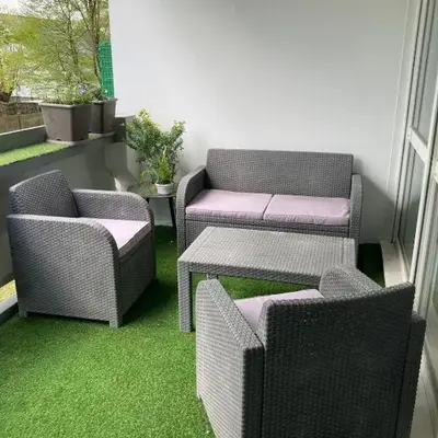 Grand appartement avec terrasse et parking