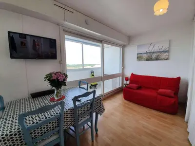 Coin salon dans l'établissement SH130-145 - Appart studio 4 couchages - SAINT HILAIRE DE RIEZ