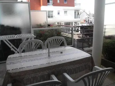 Balcon ou terrasse dans l'établissement Résidence Villa Helios - SAINT MARC SUR MER 2 pièces centre-ville MAE-6363