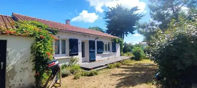 Jardin de l'établissement Mais 3 pièces - 6 couchages NOIRMOUTIER EN L'ILE