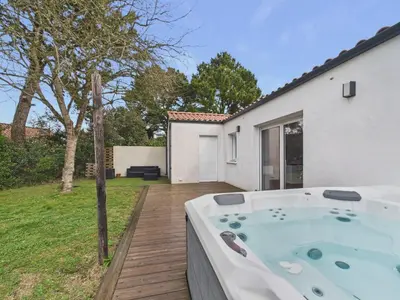 Plan de l'établissement Maison tout confort pour 6 avec jardin et jacuzzi
