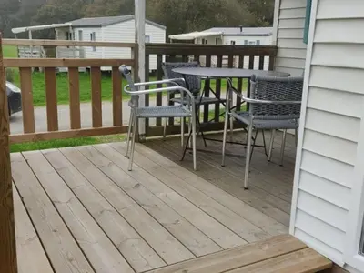 Balcon ou terrasse dans l'établissement Mobil-home 4 Pers, Terrasse - Sainte Reine de Bretagne - API-1-52-1735
