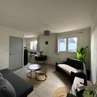 Appartement situé dans le bourg de Pont Saint Martin 44860
