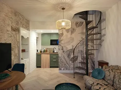Cuisine ou kitchenette dans l'établissement La Maison du Port de Couëron - Appartement Romance