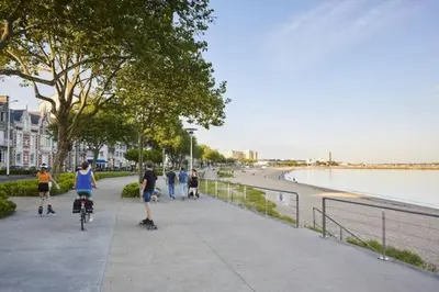 Clients de l'établissement Le Cocon Marin, à deux pas du centre et de la mer