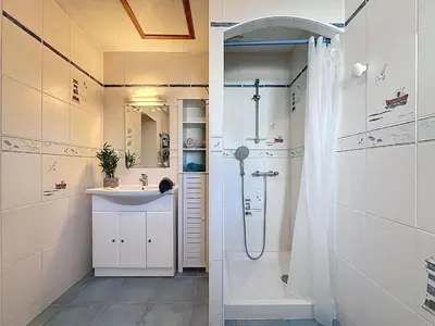 Salle de bains dans l'établissement Holiday Home Sanoubott by Interhome