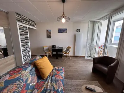 Coin salon dans l'établissement SH210-03C - Appart 2 pièces 3 couchages SAINT HILAIRE DE RIEZ