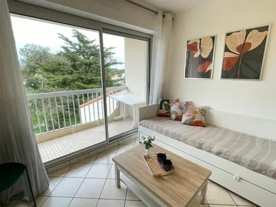 Balcon ou terrasse dans l'établissement Les Pins Marins, Proche plages