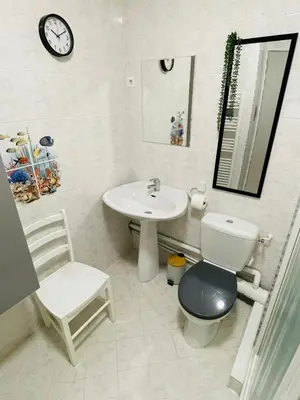 Salle de bains dans l'établissement Les Pins Marins, Proche plages