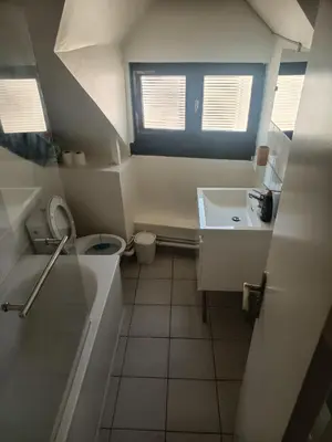 Plan de l'établissement Appartement 2 chambres avec salon et cuisine ouverte à Châteaubriant Confort et centralité