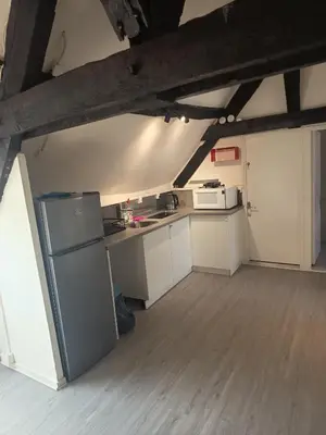 Plan de l'établissement Appartement 2 chambres avec salon et cuisine ouverte à Châteaubriant Confort et centralité