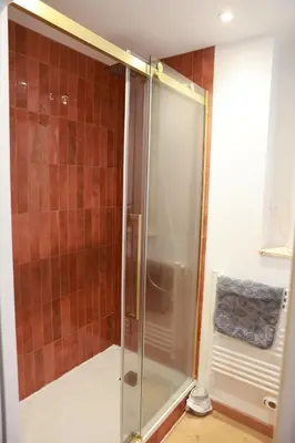 Salle de bains dans l'établissement Les Écuries - Studio Hyper Centre & Bouffay
