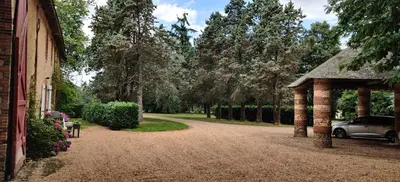Jardin de l'établissement Les Petites Écuries