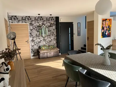 Coin salon dans l'établissement Villa avec piscine et jacuzzi proche de Nantes et de La Baule - Pornichet