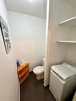 Salle de bains dans l'établissement Lumineux T3 avec Terrasse au Cœur de Nantes