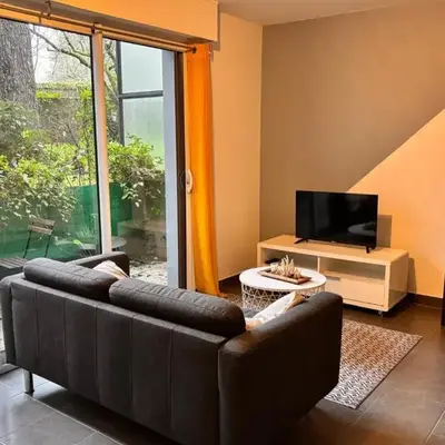 Bright apartment with Terrace in Central Nantes