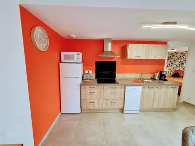 Cuisine ou kitchenette dans l'établissement Le Logis 2 Tiffauges - 4pers - Proche Puy du Fou