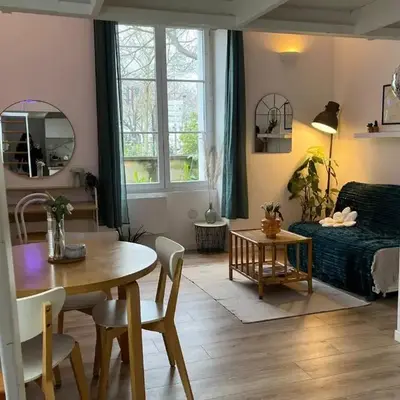 Bright studio apartment on the Île de Nantes