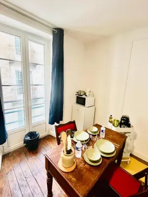 Coin salon dans l'établissement Apparthotel Beauregard 11 cœur de Nantes WIFI
