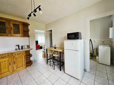 Cuisine ou kitchenette dans l'établissement Maison avec jardin et poêle à bois proche Nantes