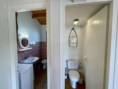 Salle de bains dans l'établissement NO000-2CD Mais 2 pièces - 4 couchages NOIRMOUTIER EN L'ILE