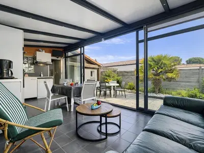Balcon ou terrasse dans l'établissement Holiday Home Les Rochers du Roi by Interhome