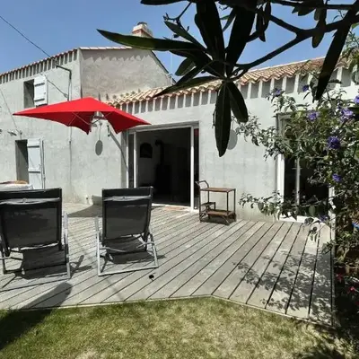 BA000-08A Mais 4 pièces - 6 couchages BARBATRE