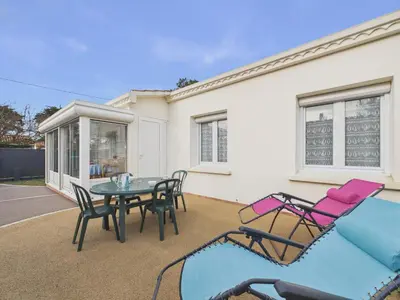 Terrasse ou espace extérieur de l'établissement Maison pour 5 avec jardin, plage à 500 m