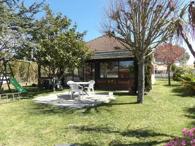 Jardin de l'établissement maison 500 m plage
