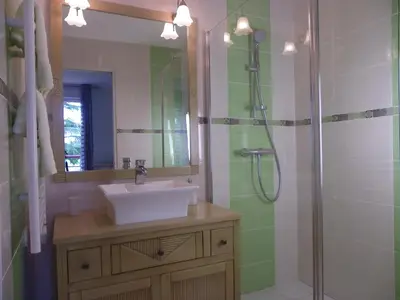 Salle de bains dans l'établissement Le Logis De Saint-Martin