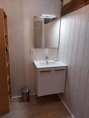 Salle de bains dans l'établissement House floor