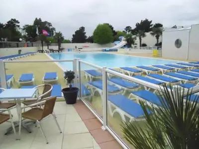Piscine de l'établissement Mobil Home ou située à proximité