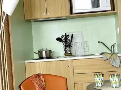 Cuisine ou kitchenette dans l'établissement Aparthotel Adagio Nantes Centre