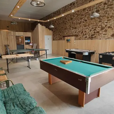 Billard dans l'établissement La Libaudière