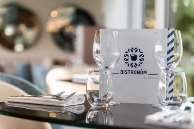 Certificat, récompense, panneau ou autre document affiché dans l'établissement Hôtel Omnubo Collection