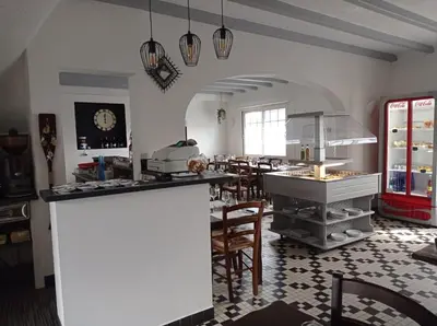Cuisine ou kitchenette dans l'établissement Auberge Armoricaine