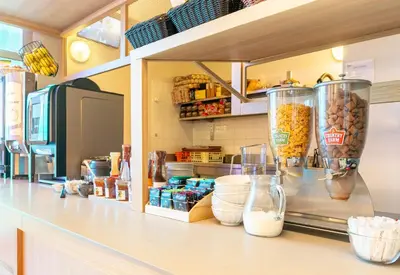 Cuisine ou kitchenette dans l'établissement B&B HOTEL Nantes Centre